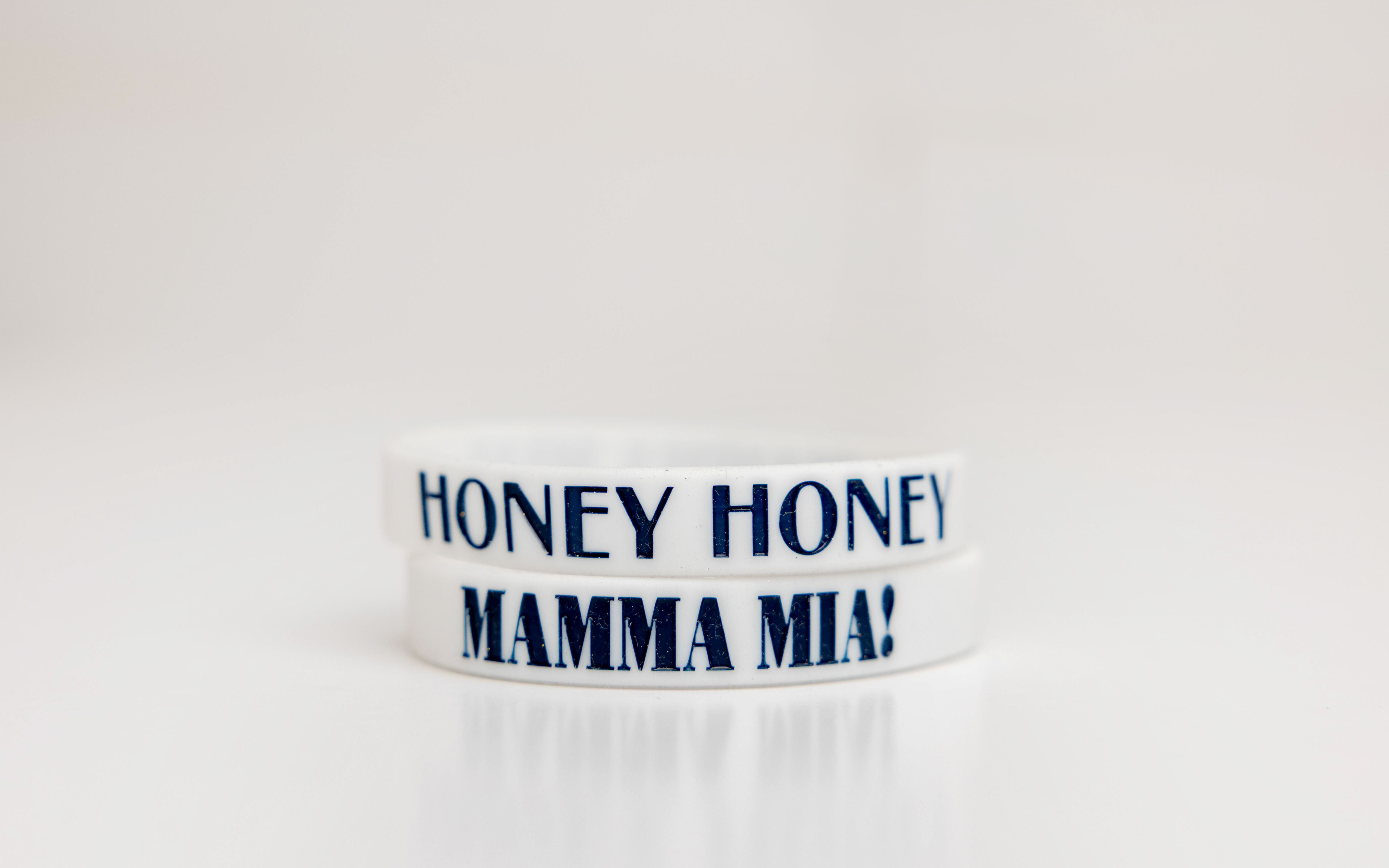 Mamma Mia! Broadway 2025 Silicone Wristband Set